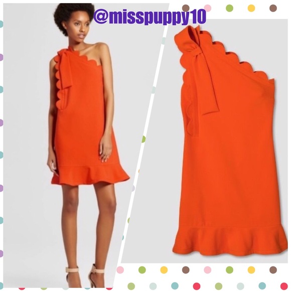 Victoria Beckham Dresses & Skirts - NWT Victoria Beckham Scalloped One Shoulder Dress